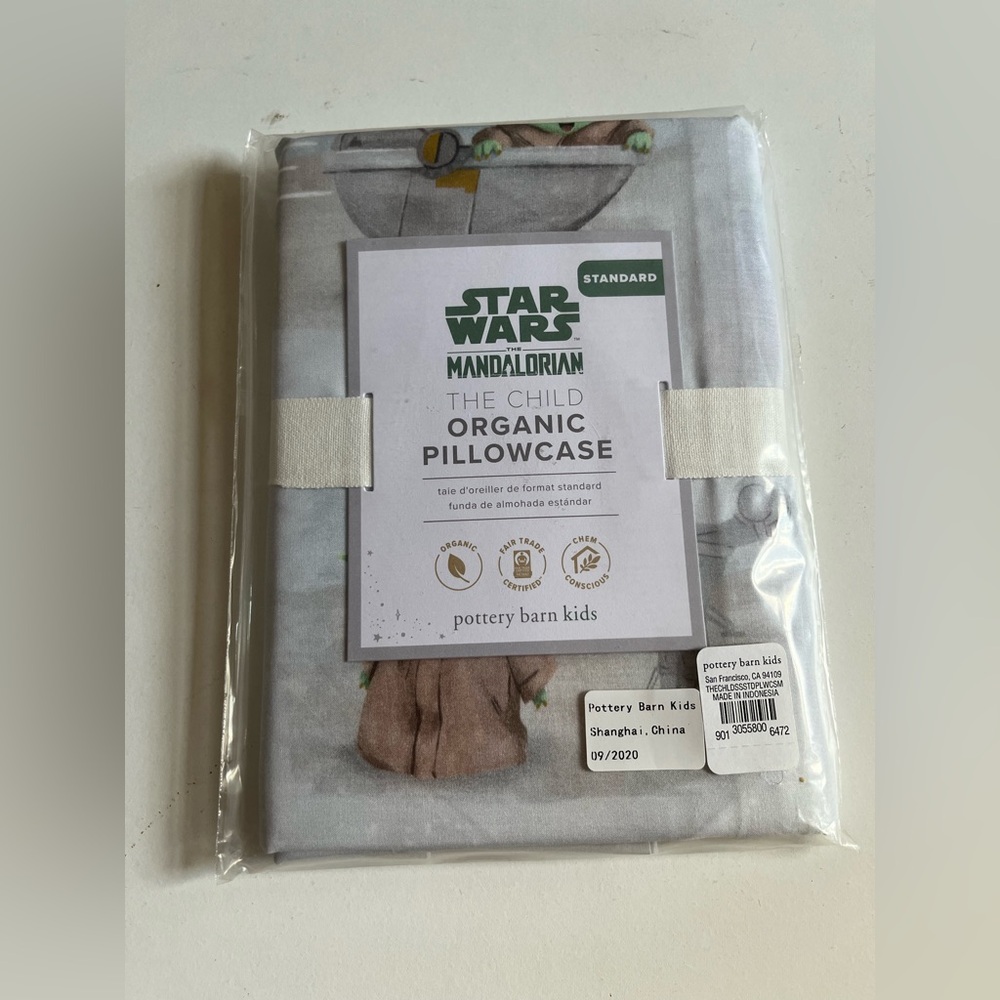 NWT Pottery Barn Kids Star Wars Mandalorian The Child Organic pillowcase
